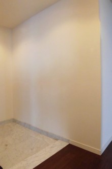 開放的で機能性を備えた安らげる住空間に